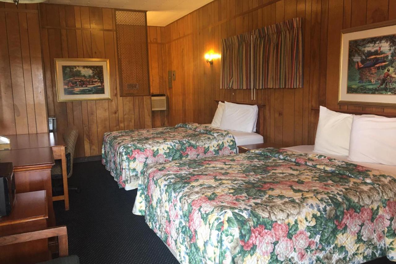 Motel Sky Palace & Suits Of El Dorado